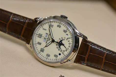 patek philippe ewiger kalender referenz 5320g|patek philippe 5320 calendar.